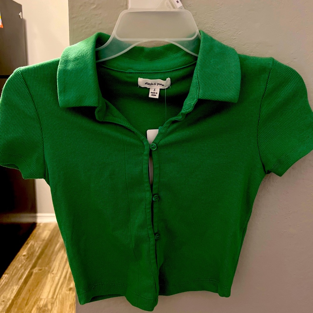 Women Small Green Stitch & Pine Buttoned Short Sleeve T-Shirt